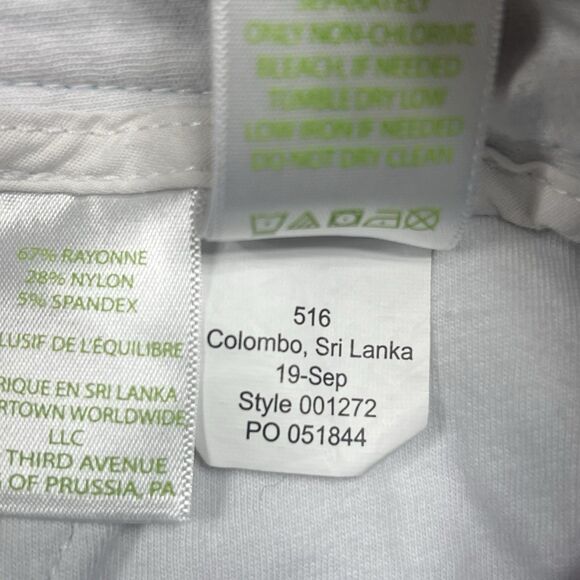 Lilly Pulitzer Shorts Buttercup Knit Womens 8 Blue Stretched Pockets Scalloped - Picture 12 of 13